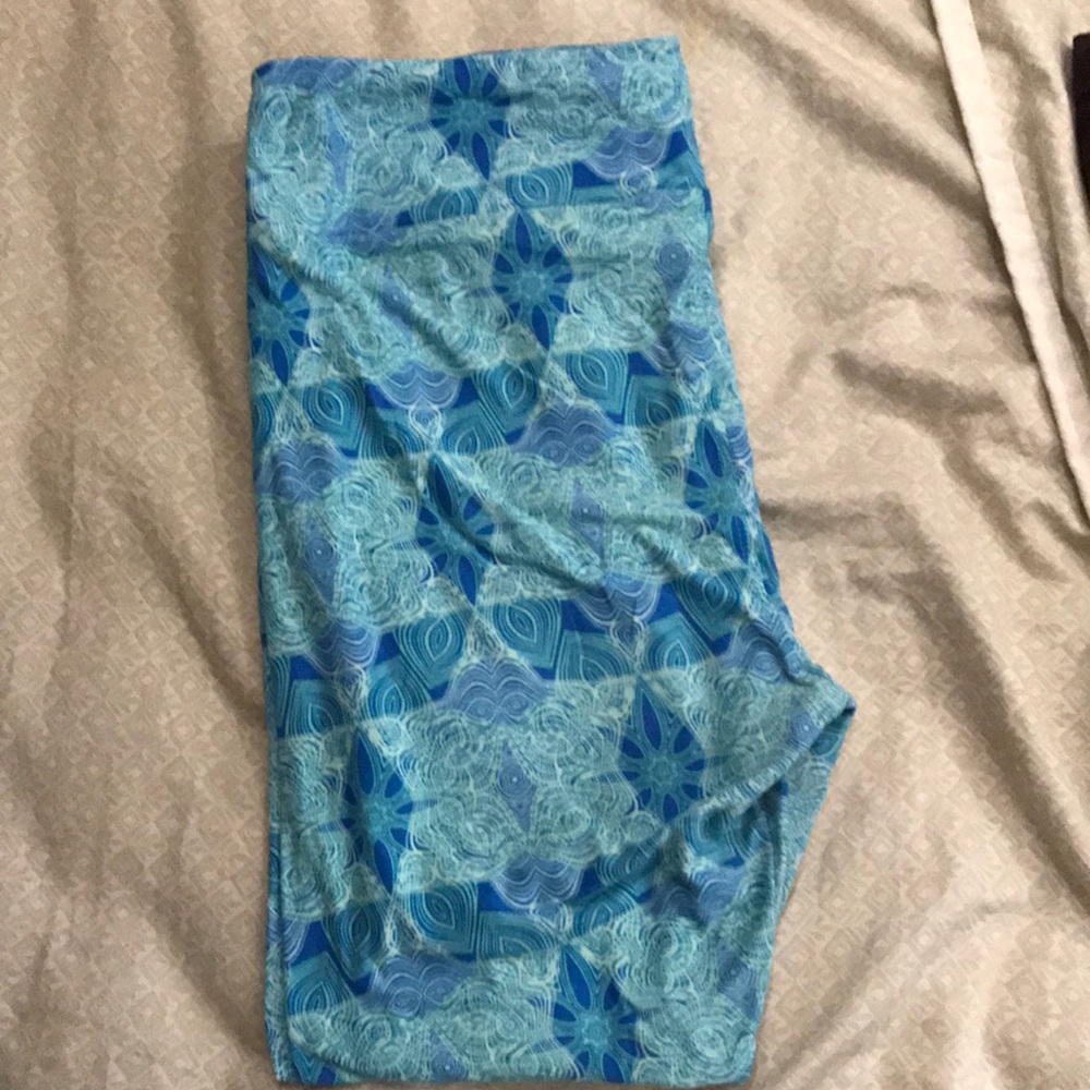 TC LuLaRoe leggins!!